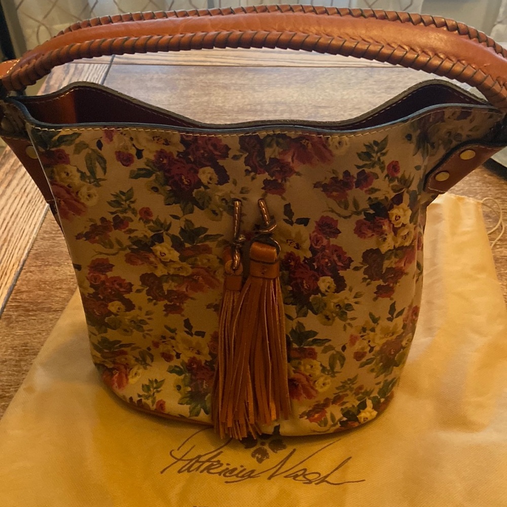 Patricia Nash purse new never used floral purse with tassels